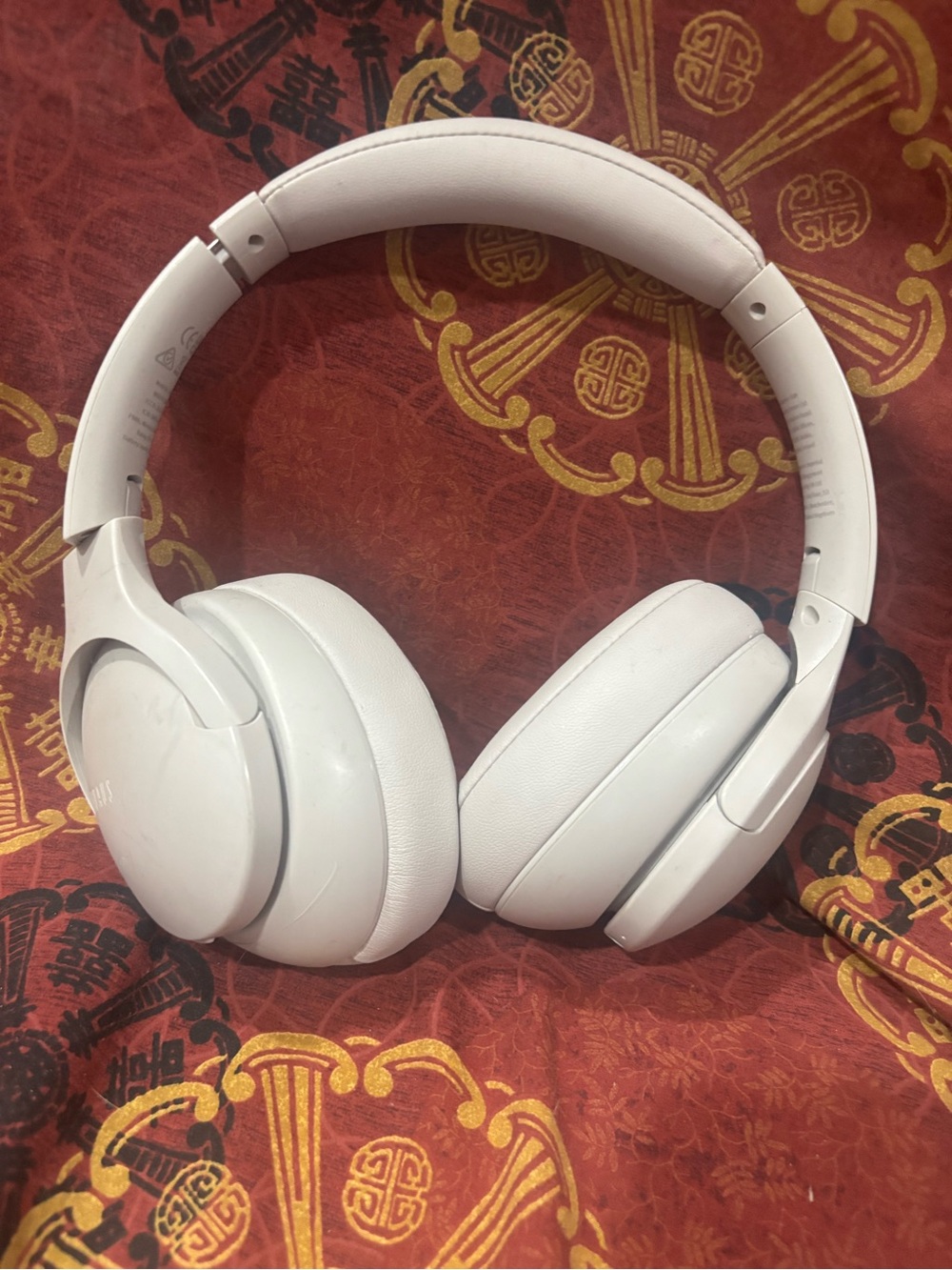 Amazon White Over-Ear Wireless Headphones